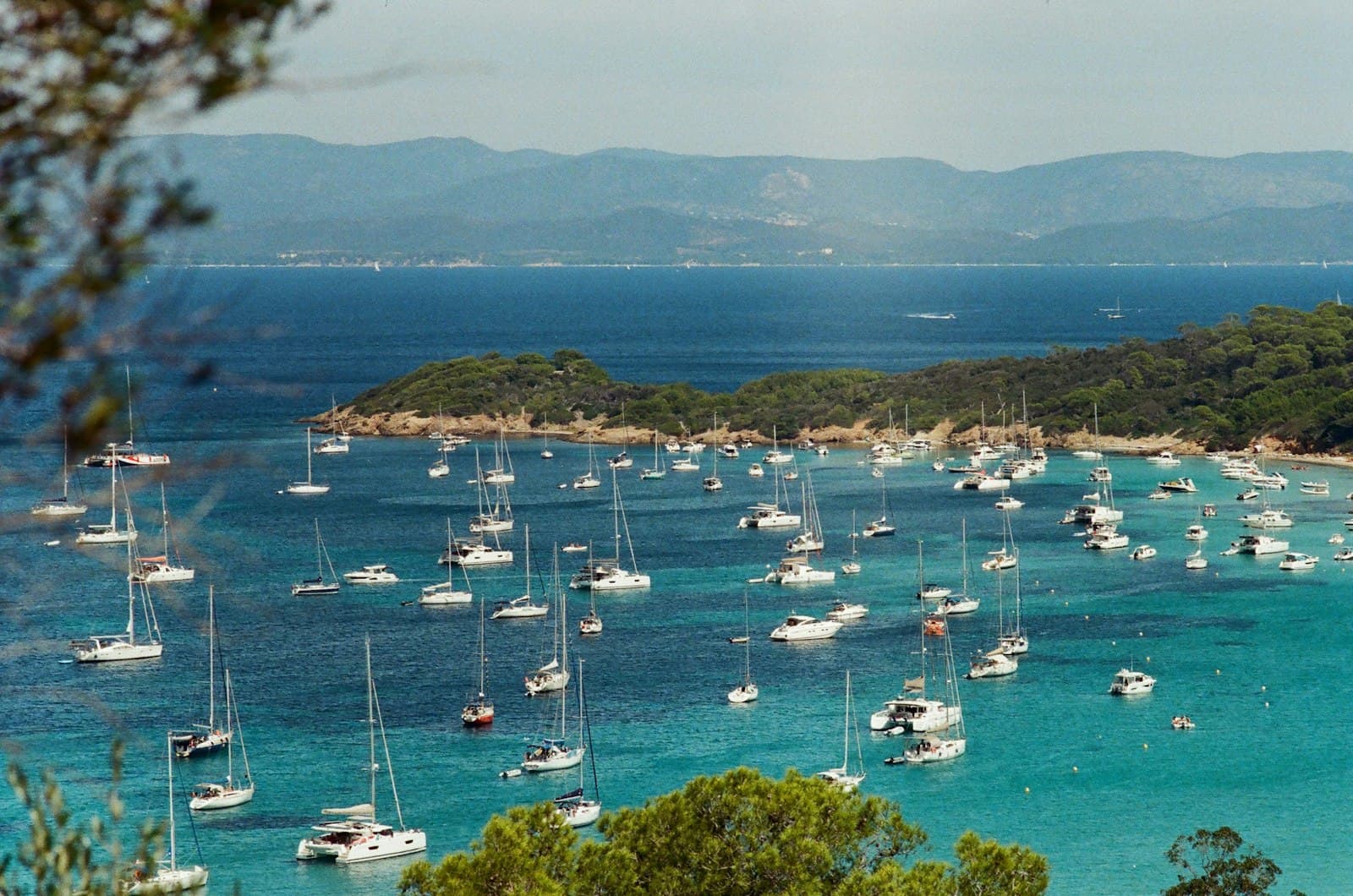 Hyères — A bunch of boats that are in the water
